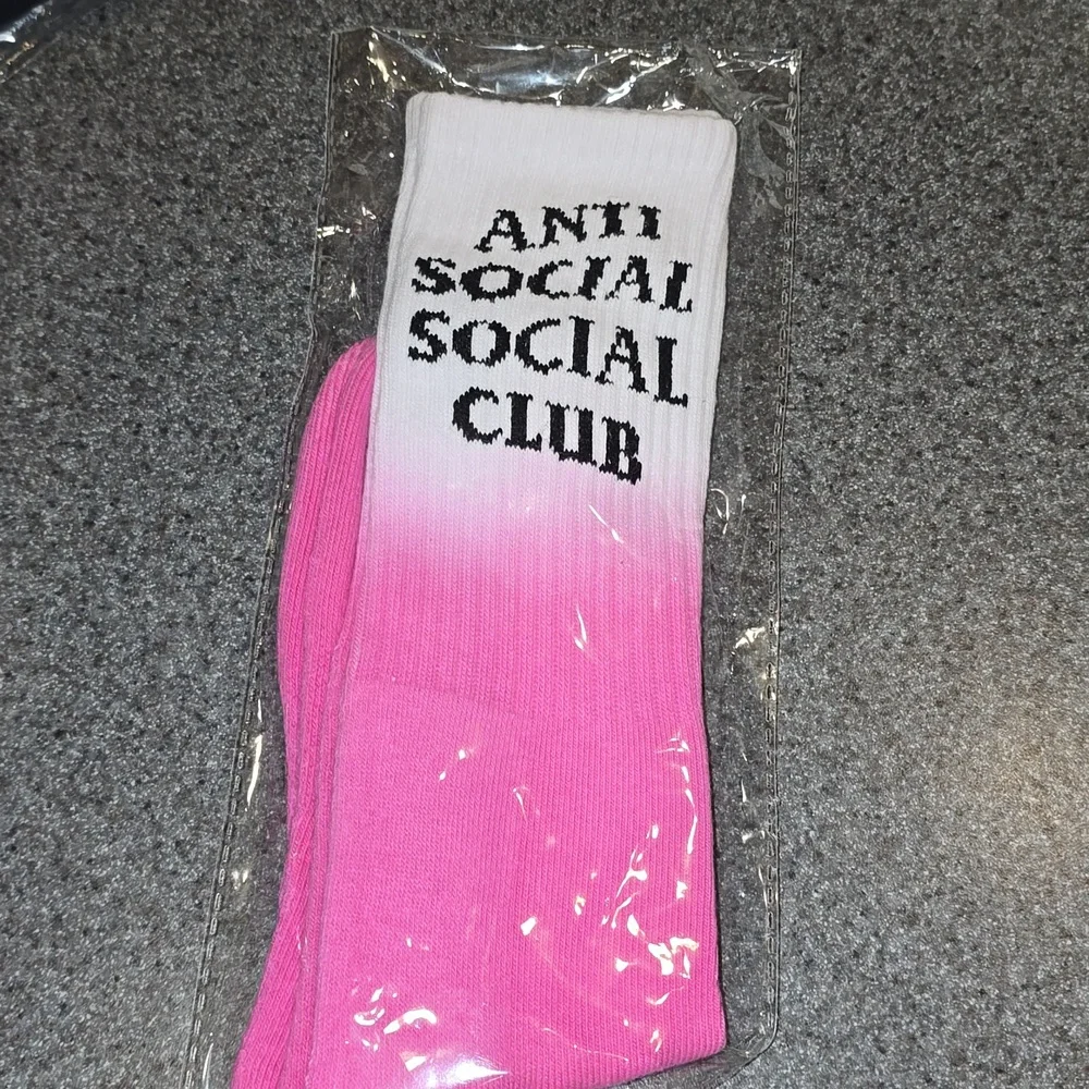 Anti Social Social Club Walking Too Much Socks NWT